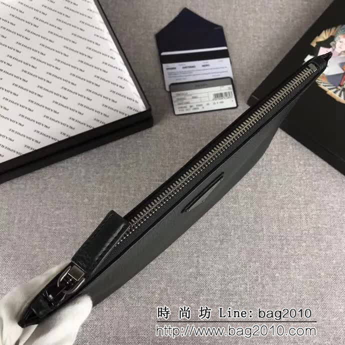 PRADA普拉達 官網同步 專櫃最新款式 頂級原單十字紋牛皮 男士手包 2NG005 DD1156